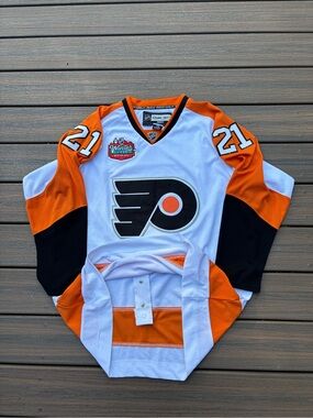 Philadelphia Flyers James van Riemsdyk Reebok CCM Winter Classic Strap Jersey 54